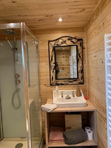 Cabane Bambou Huriel Экстерьер фото